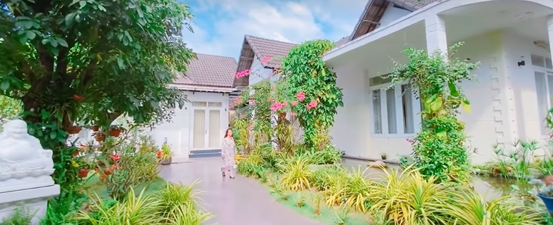 Không gian bên trong biệt thự