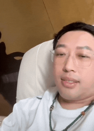 Vu Chính đi viện truyền nước do stress drama