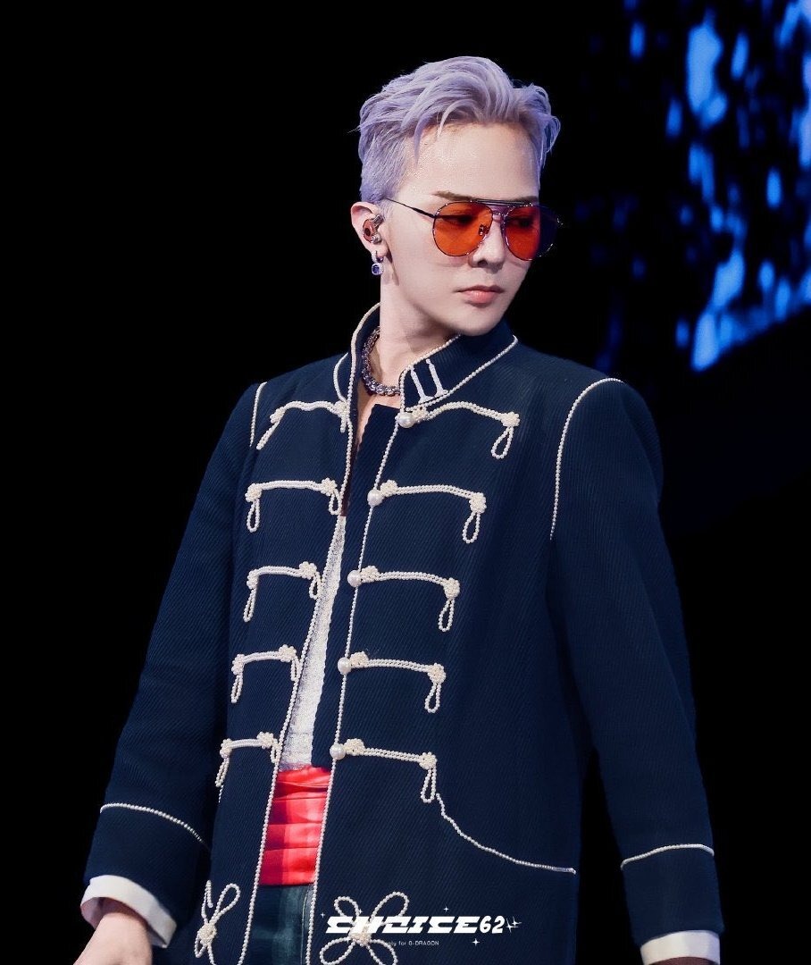 Hình ảnh biểu tượng thời trang - âm nhạc của G-Dragon