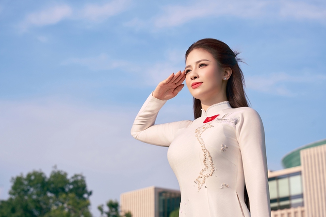 Cảnh quay đất nước trong MV