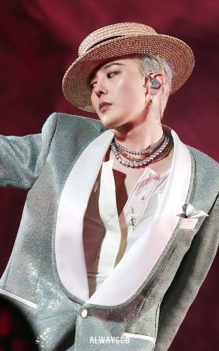 Phong cách thời trang đặc trưng của G-Dragon