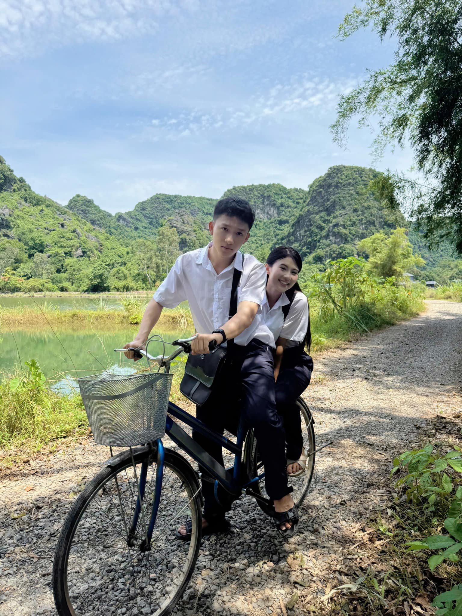 Cặp đôi Ngân - Viễn dễ thương