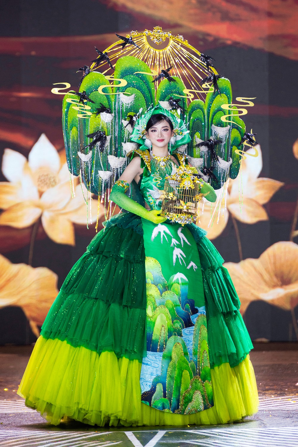 Trang phục dân tộc độc đáo