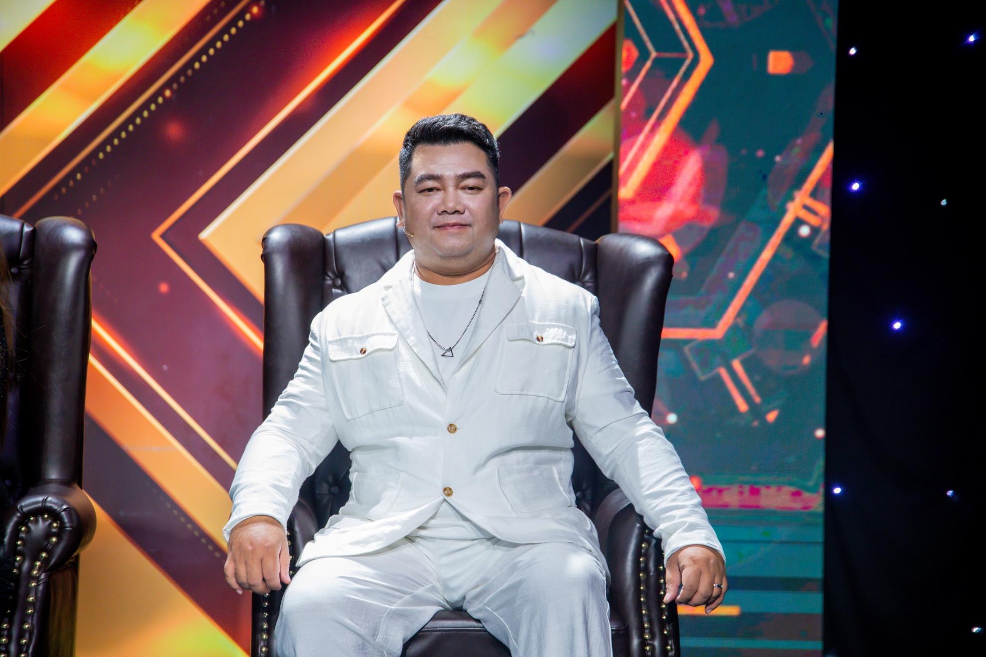 Producer Tuấn Mario trao đổi tại chương trình Thách Thức Giới Hạn