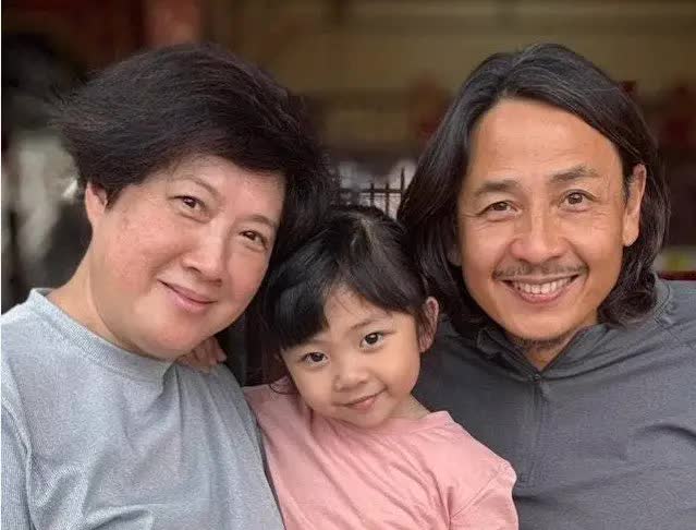 Bà Chan Lai-lai mang thai muộn bằng phương pháp IVF