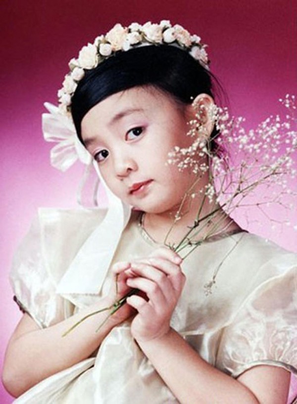 Xuân Mai thuở nhỏ