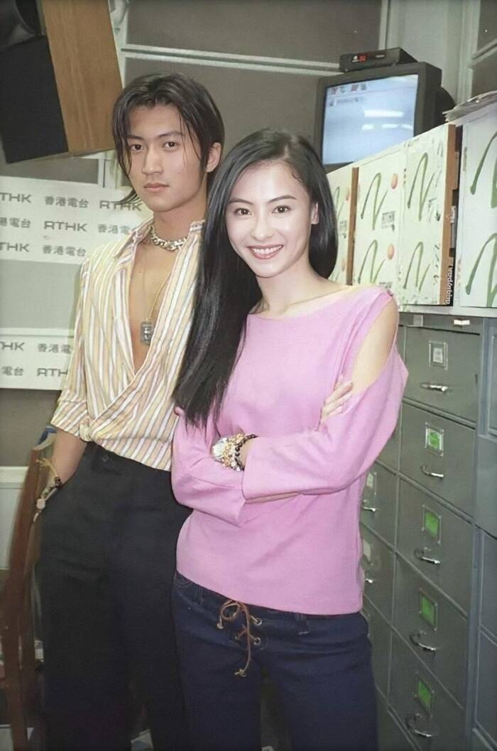 Chung Hân Đồng sau scandal