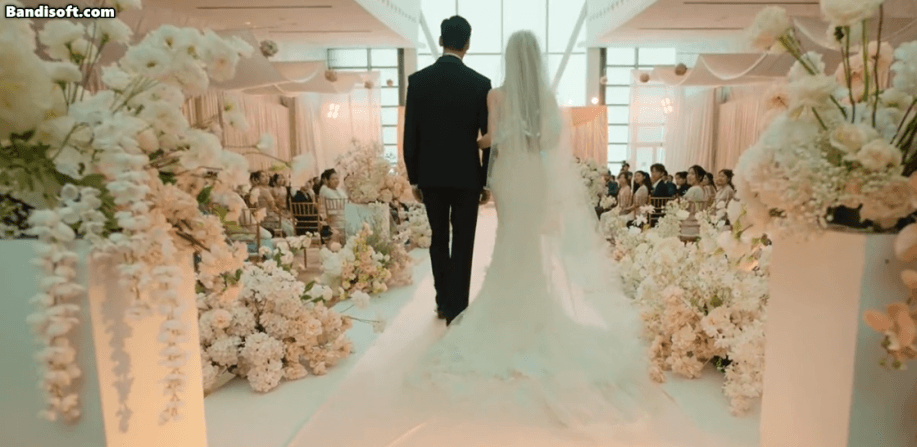 Đám cưới đang viral khắp Trung Quốc: Cô dâu nhan sắc sang xịn mịn, chú rể là tổng tài đẹp nhất quả đất- Ảnh 1. Cô dâu chú rể trong đám cưới viral