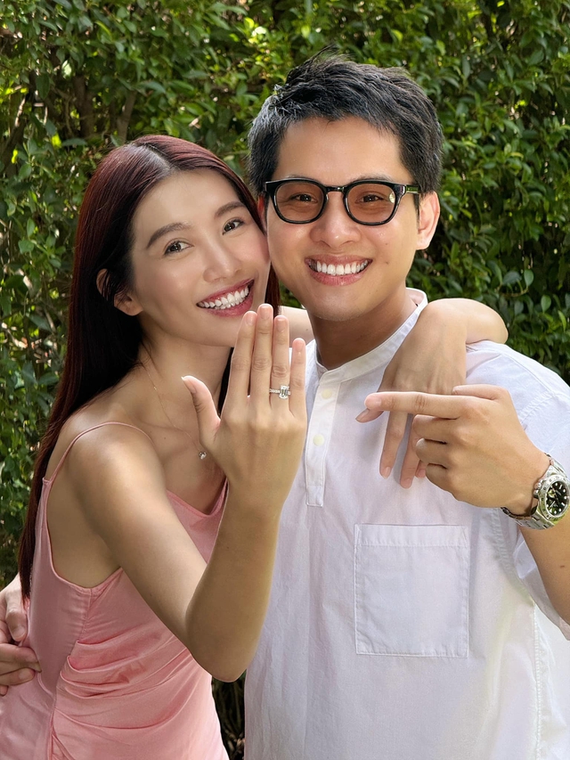 Quỳnh Châu được cầu hôn vào dịp sinh nhật