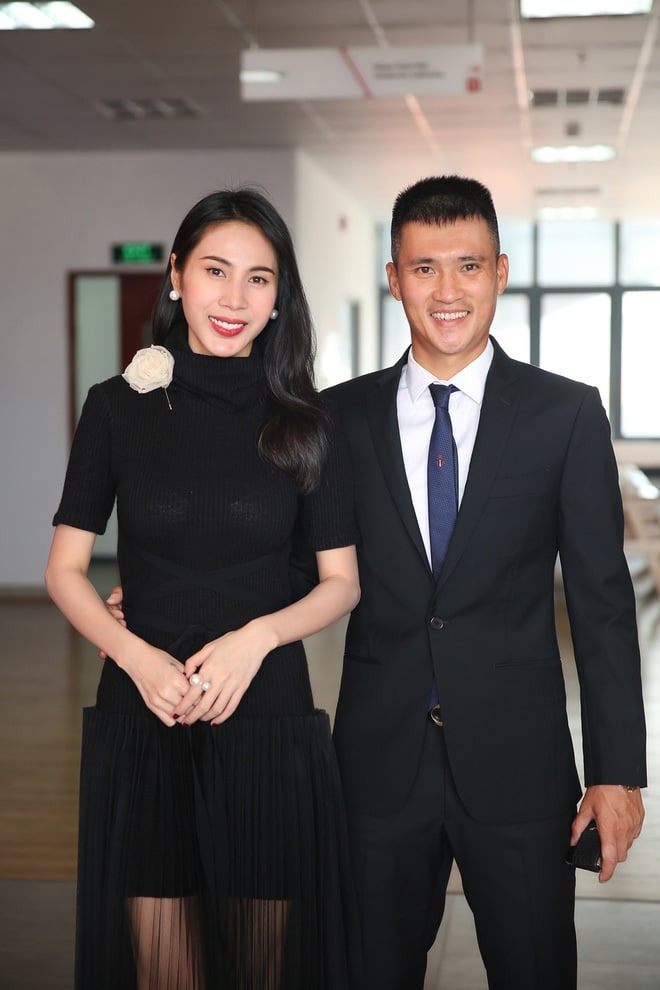 Số tiền lớn Công Vinh chi cho Thủy Tiên