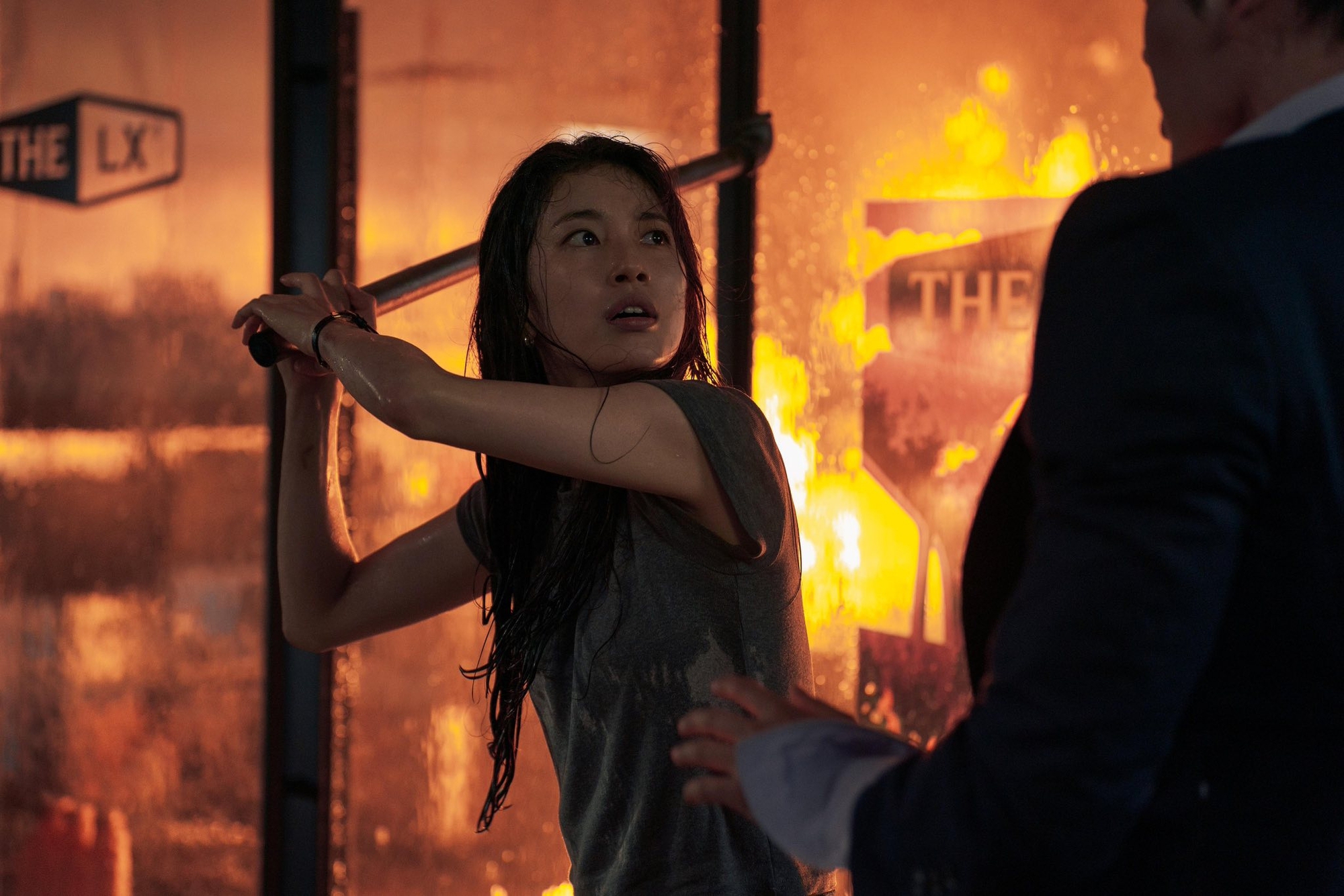 Suzy diễn xuất ấn tượng