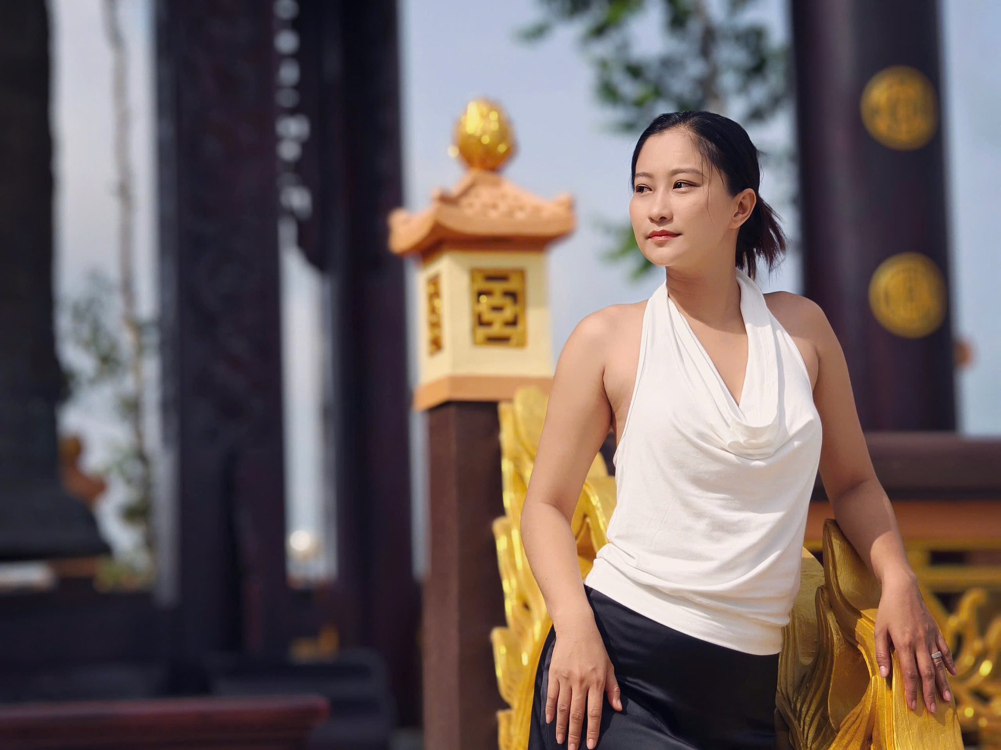 Nữ diễn viên phong cách thời trang táo bạo