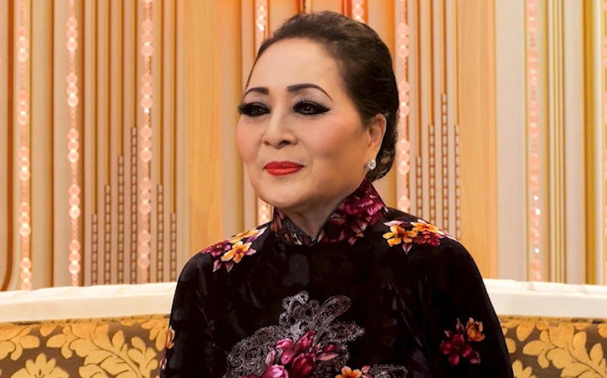 Lan Ngọc tuổi ngoài 70
