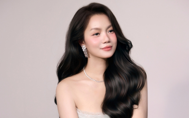 Ca sĩ Nguyễn Ngọc Anh trong buổi ra mắt album