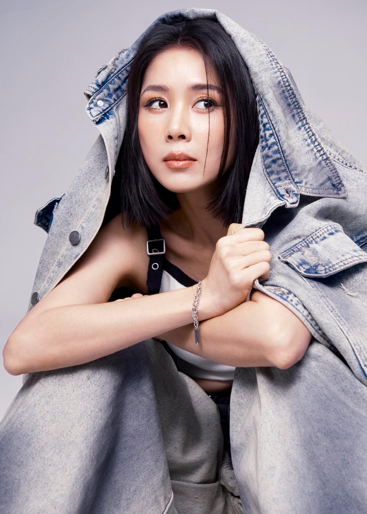 Lê Phương với phong cách thời trang cá tính Trang phục và makeup sang trọng của Lê Phương