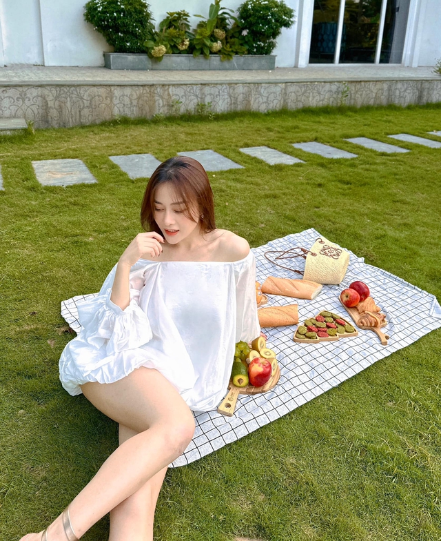 Phong cách ăn diện hack tuổi của nữ diễn viên