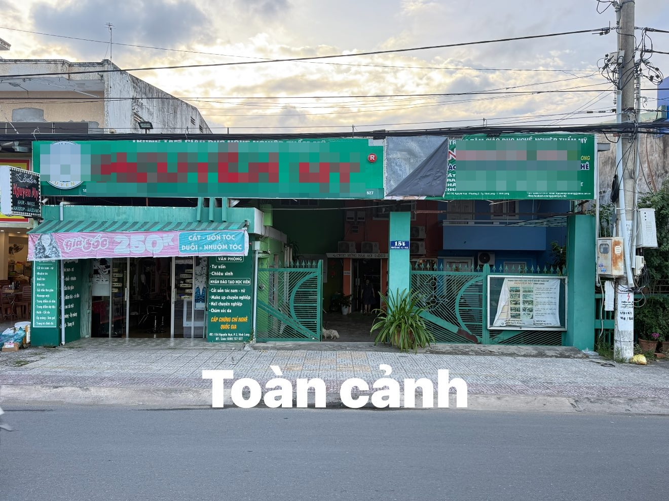 Nhà mặt tiền rộng 14m tại Vĩnh Long