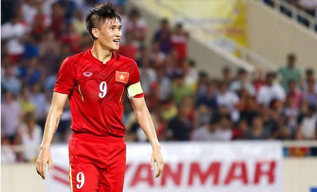 Công Vinh thời trẻ