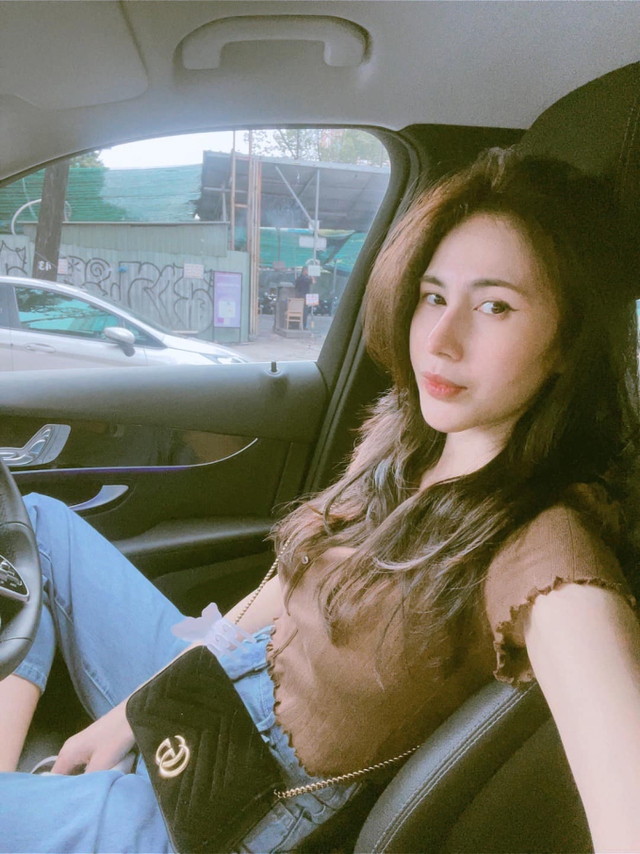 Thuỷ Tiên với khuôn mặt thay đổi