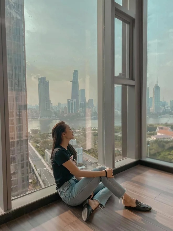 Không gian bên trong căn hộ 20 tỷ của Minh Hằng