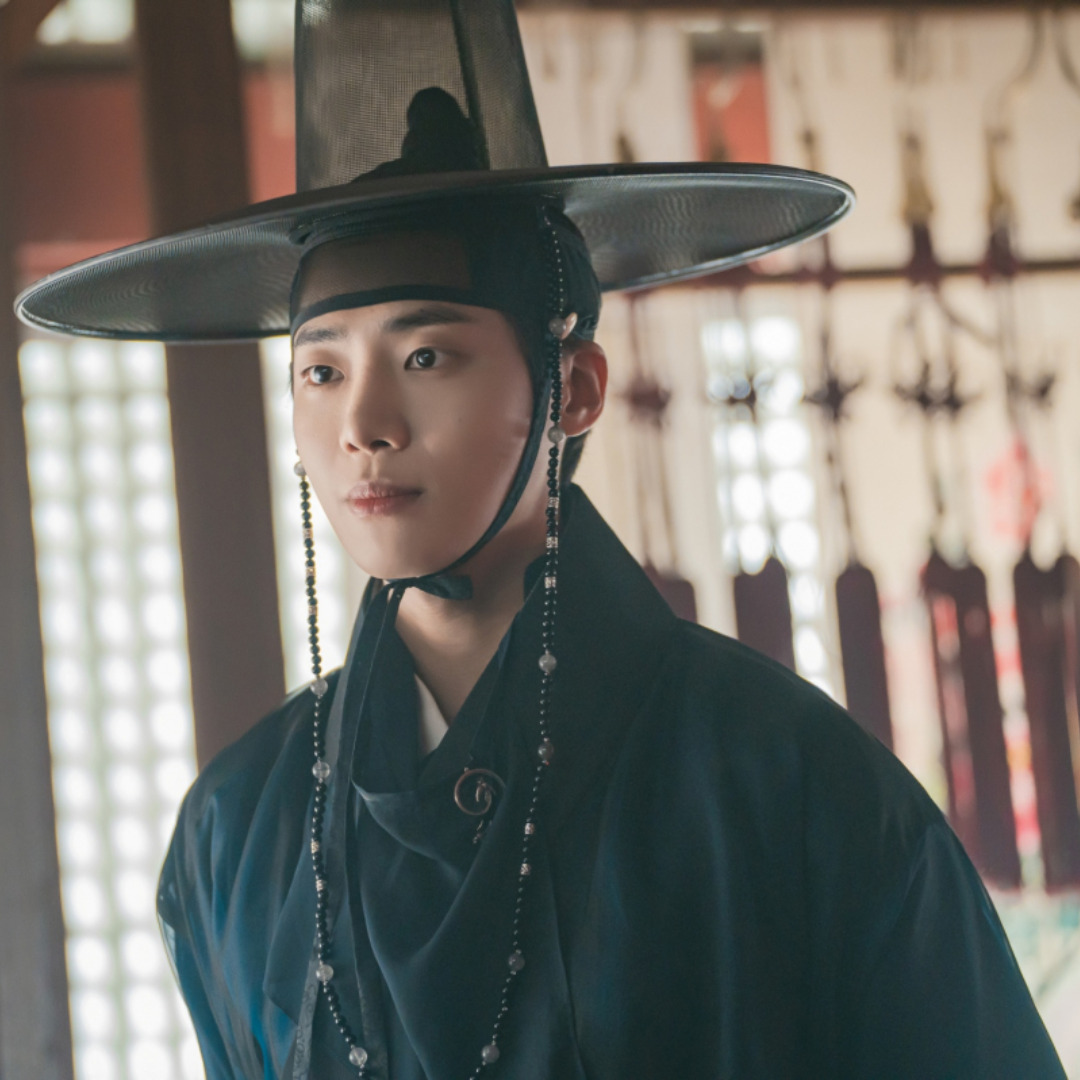 Choo Young Woo trong The Tale of Lady Ok Choo Young Woo vai Lady Ok