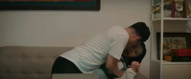 Phân cảnh căng thẳng giữa các nhân vật