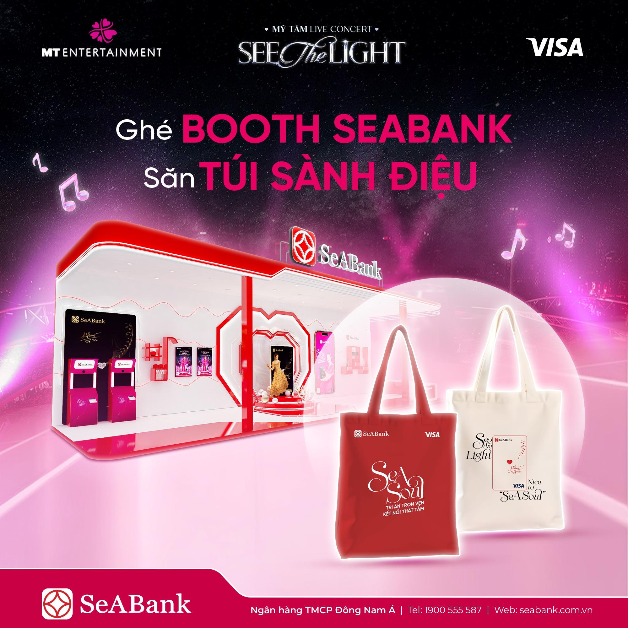 Fan chụp ảnh lưu giữ kỷ niệm concert