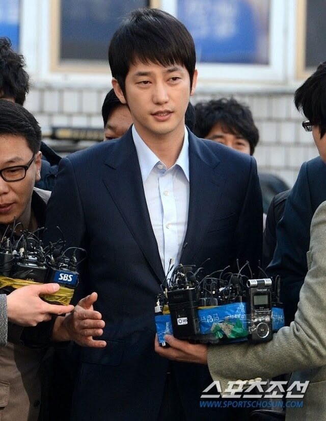 Park Shi Hoo trong các scandal