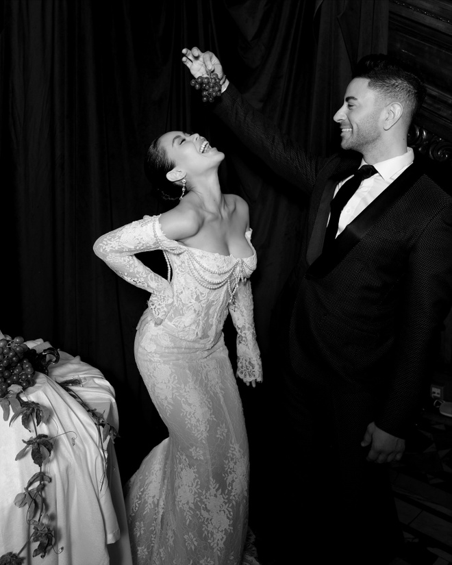 Tiên Nguyễn cùng ông xã Justin Cohen