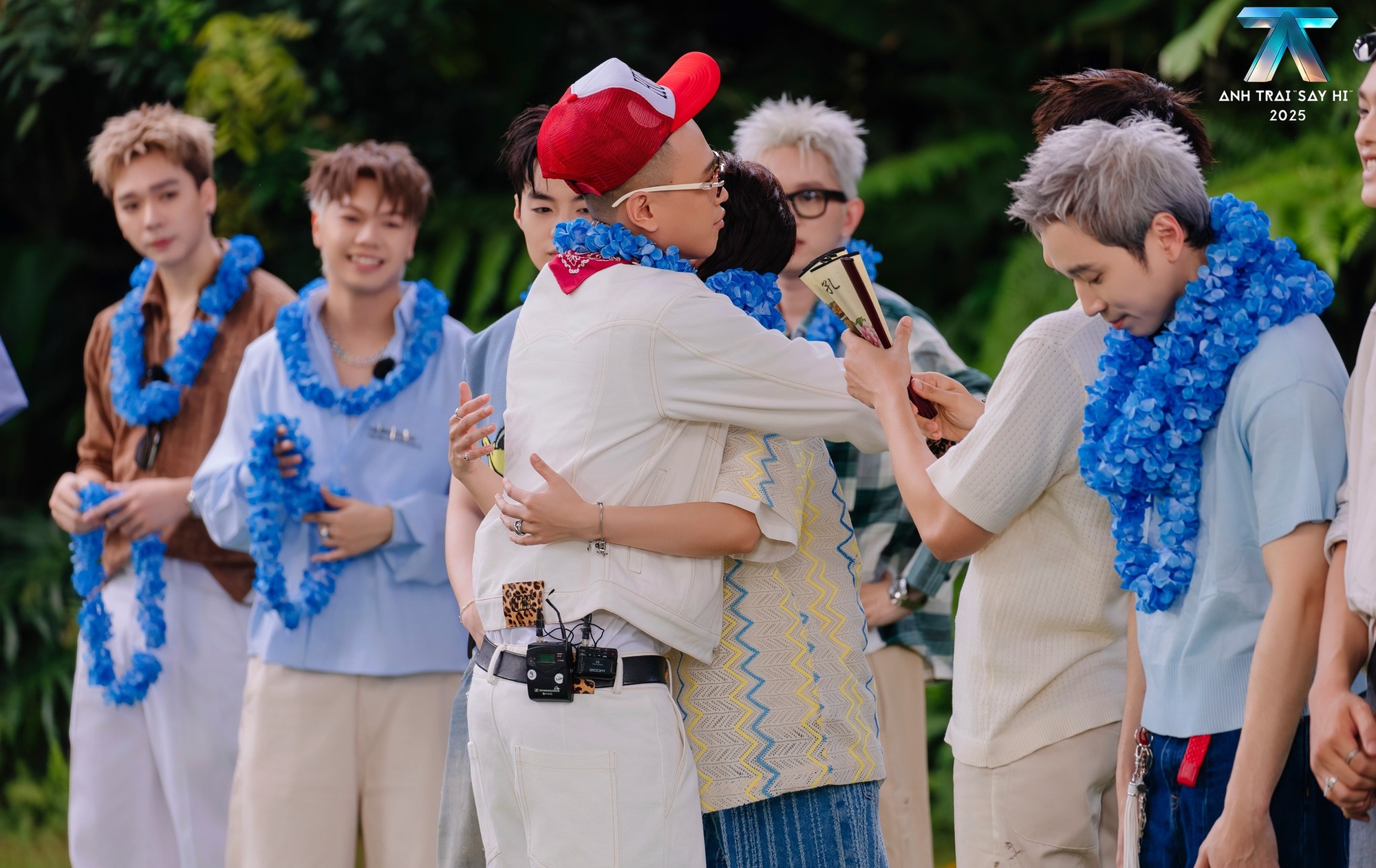 Tình anh em là đặc sản của chương trình