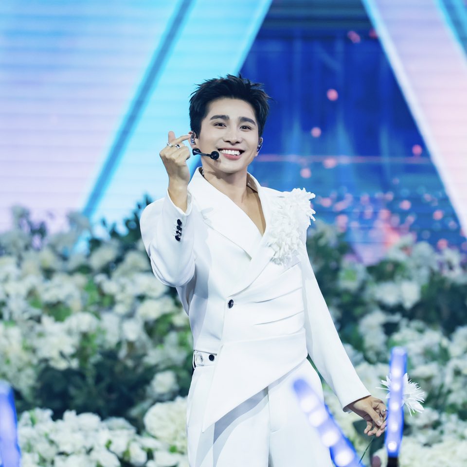 Sơn.K nhận sự đồng hành từ JSOL