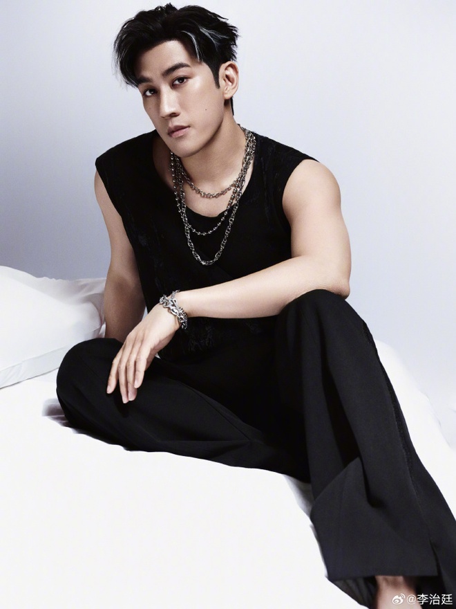 Hình ảnh hiếm hoi của bà xã Lý Trị Đình Bà xã nam ca sĩ Lý Trị Đình